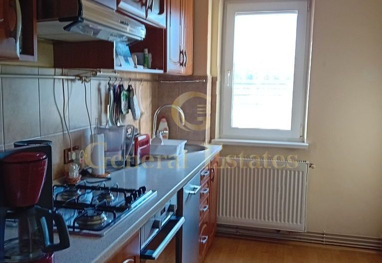 Apartament 2 camere,semidecomandat, mobilat, utilat - Poză 6