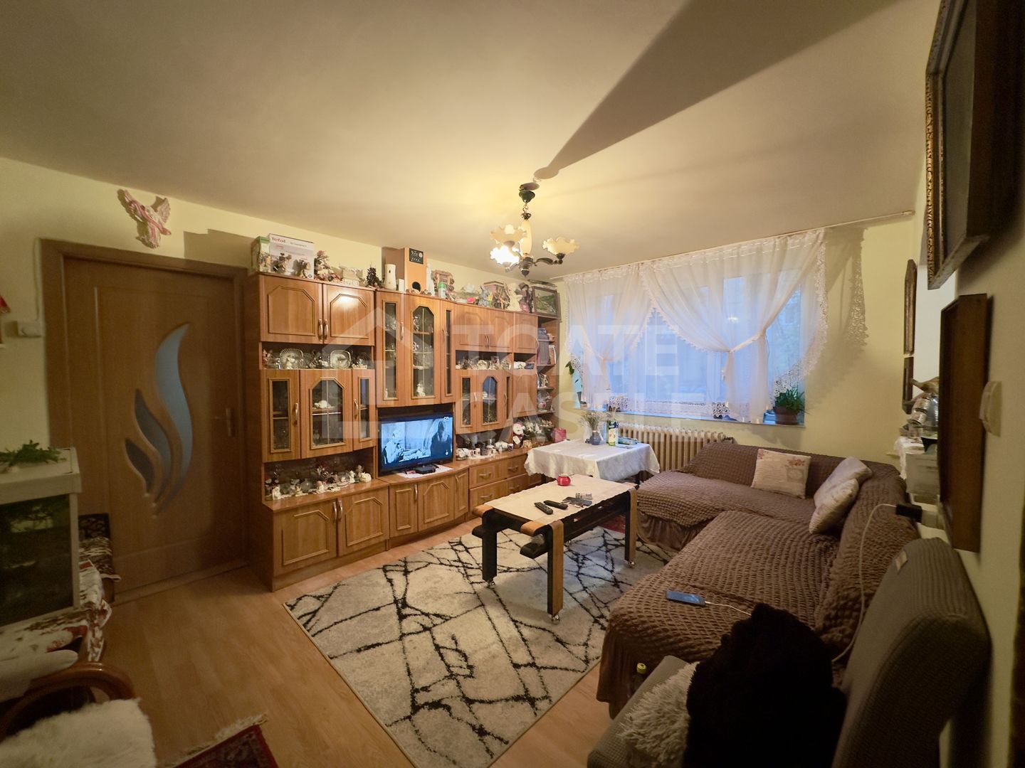 Apartament cu 3 camere, zona Piața Hermes – Gheorgheni - Poză 1