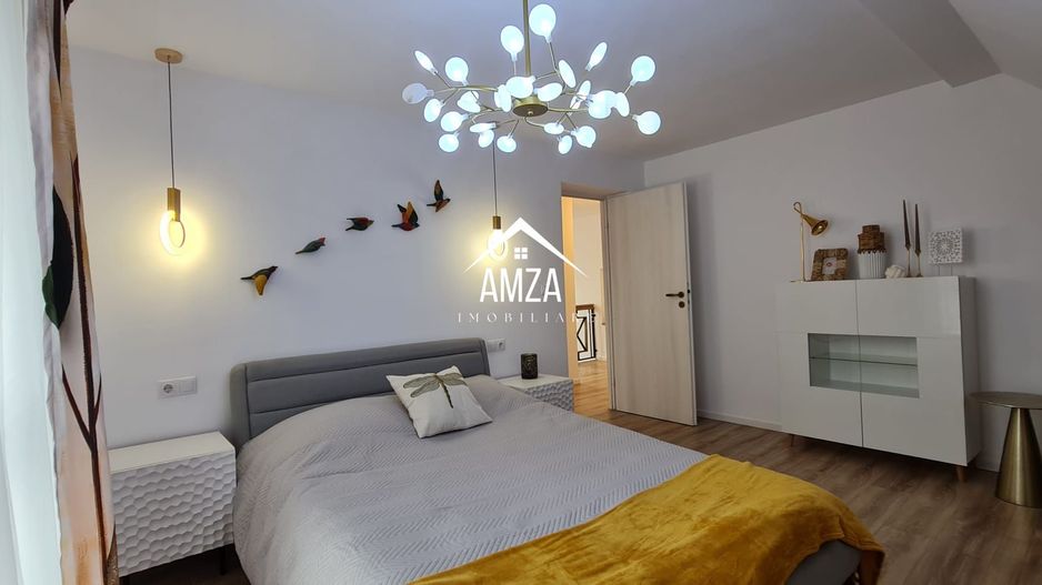 Vila spațioasă și elegantă de vânzare la intrarea în cartierul Turnișo - Poză 17