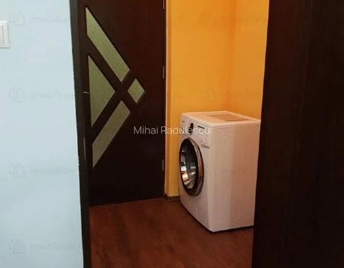 APARTAMENT MODERN 2 CAMERE GORJULUI MOBILAT & UTILAT BLOC ANVELOPAT - Poză 7
