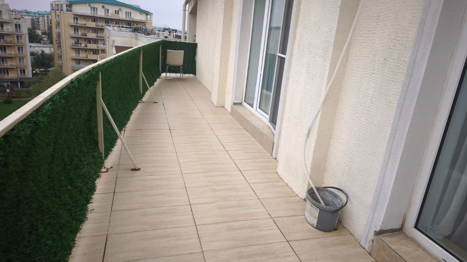 Apartament cu 3 camere si terasa de inchiriat in Cosmopolis - Poză 3