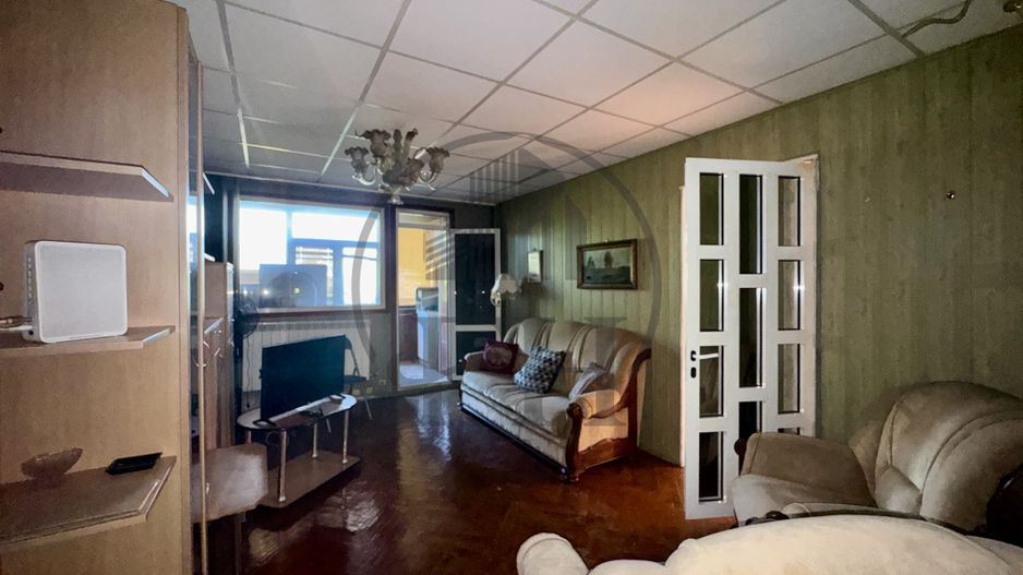 Apartament 3 camere de vânzare Constanța - Poză 2