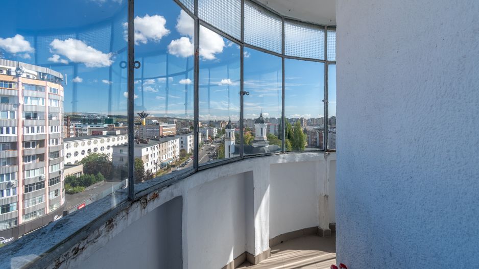 Apartament cu 2 camere decomandat de inchiriat Str.Bucuresti, 60mp - Poză 14