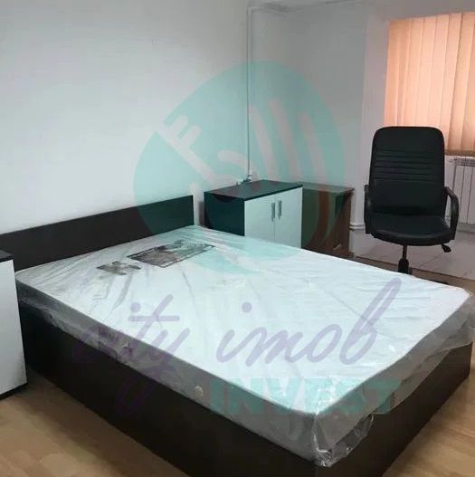 3 camere pe Bulevardul Decebal - Poză 5