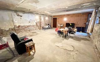 Spațiu comercial 70 mp, zona Ultracentrală! Negociabil - Poză 1