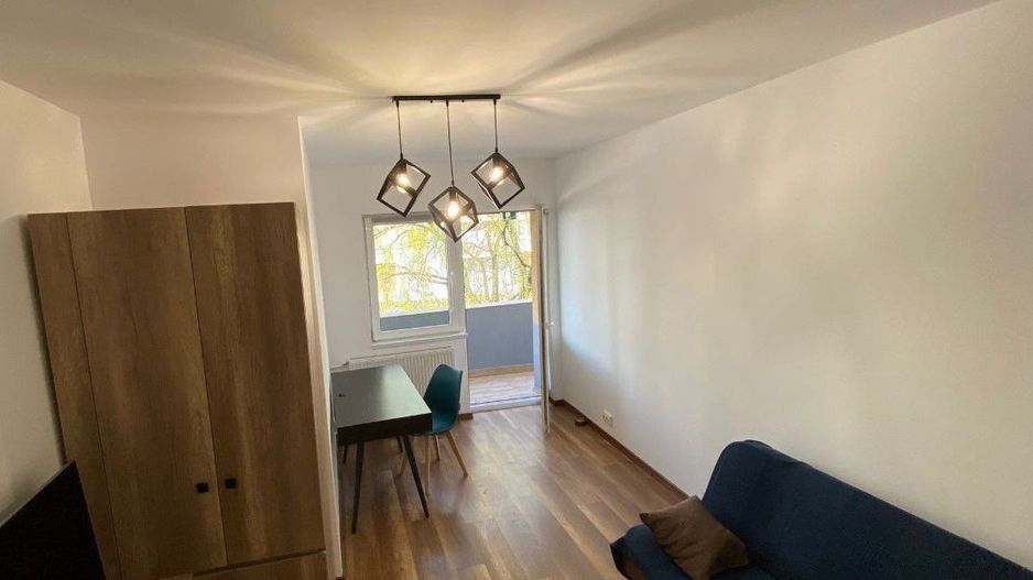 APARTAMENT DE LUX BLOC 2009 ETAJ 1 CENTRALA IMOBIL METROU VALEA IALOMITEI - Poză 1