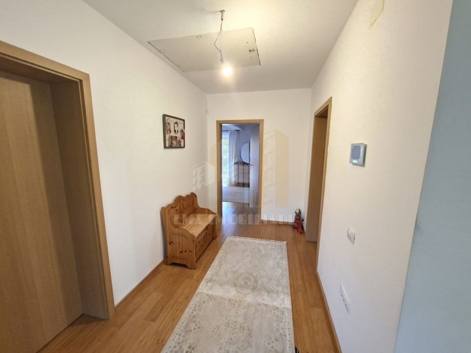 Casa individuala Tractoru zona Socec Brasov - Poză 21
