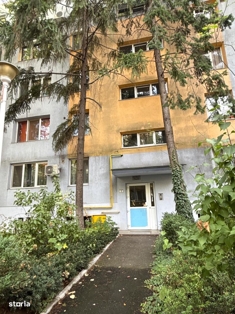 Vânzare apartament 3 camere, decomandat, etaj 1/4 – 66,79 mp + boxă – Drumul Tab - Poză 10