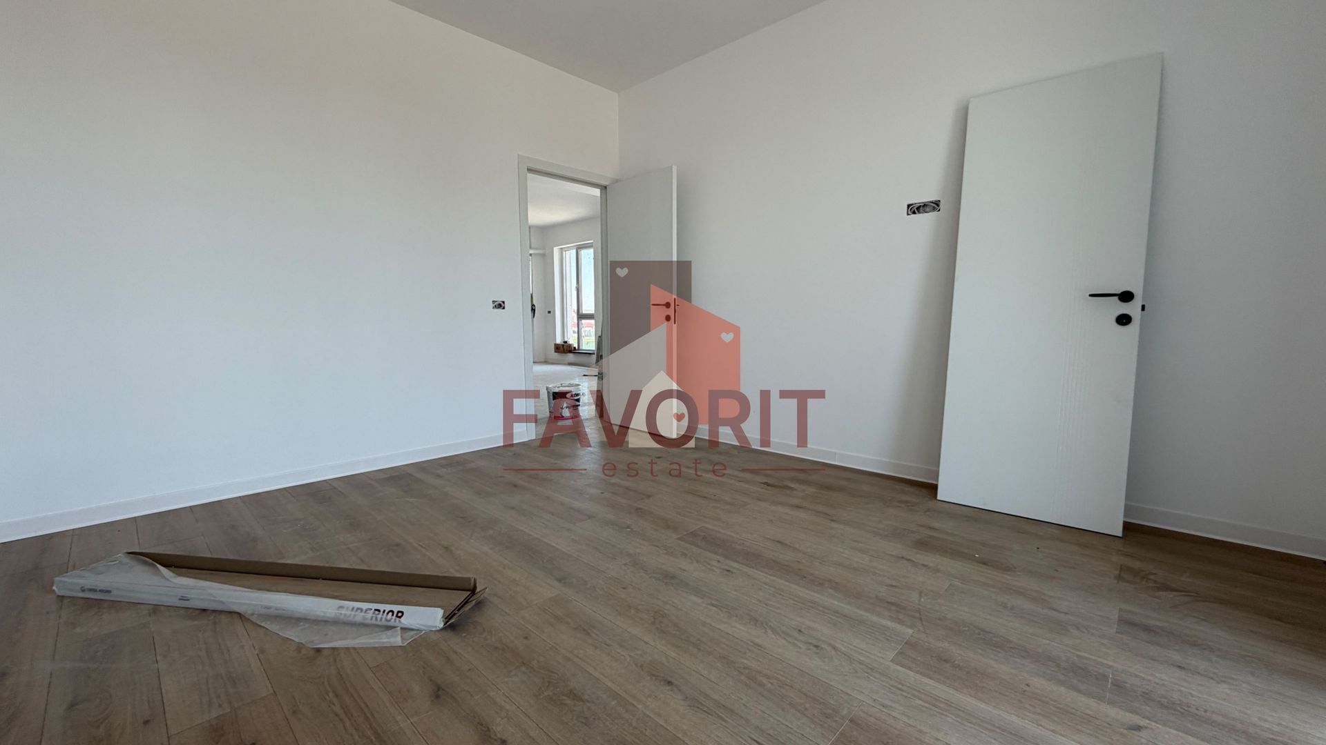3 camere | 2 bai | Etaj 2 | Toate utilitatile | Asfalt | Transport - Poză 7
