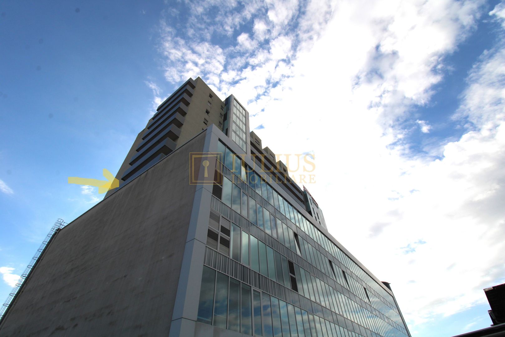 Ultracentral; 2 dormitoare + sufragerie si balcon spatios. Ctr Inclus - Poză 17