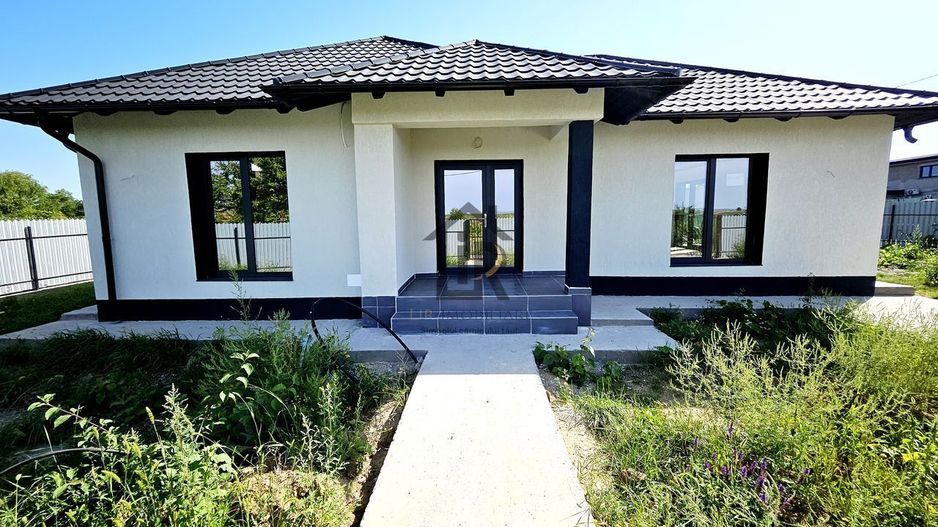 Casă individuală cu 3 camere – Vișan, Iași - Poză 2