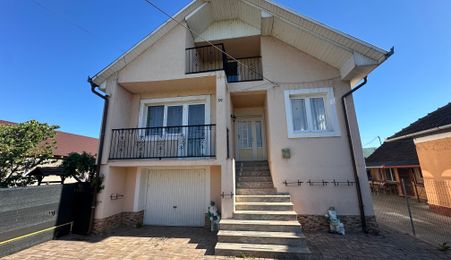 Casă de vânzare în Seini - strada Horea