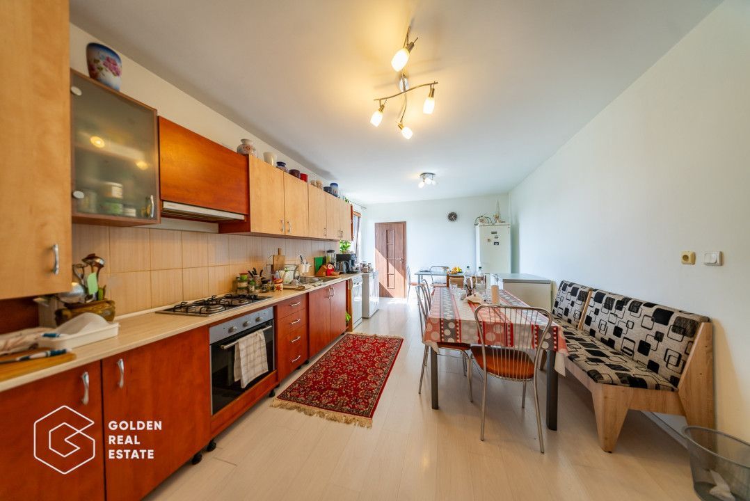Casa 4 camere si mansarda, teren 1014 mp, comuna Vladimirescu - Poză 14