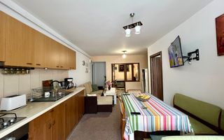 Apartament trei camere / Parcare / Zona Florilor - Poză 9