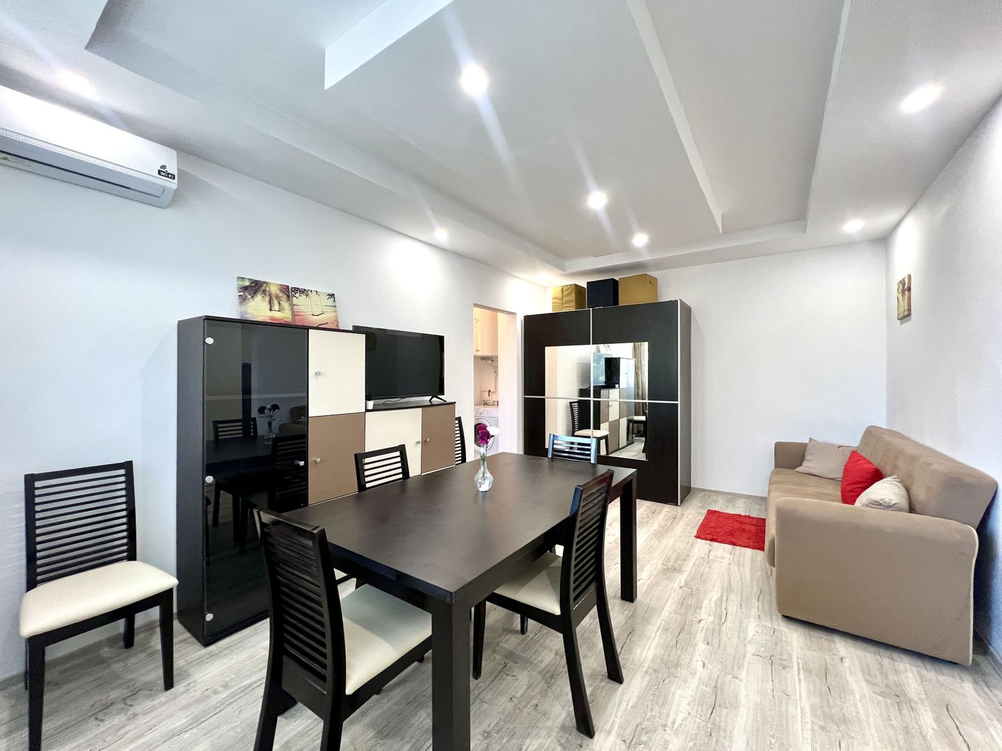 2 camere etaj 1 Ion Mihalache-Domenii - Poză 2