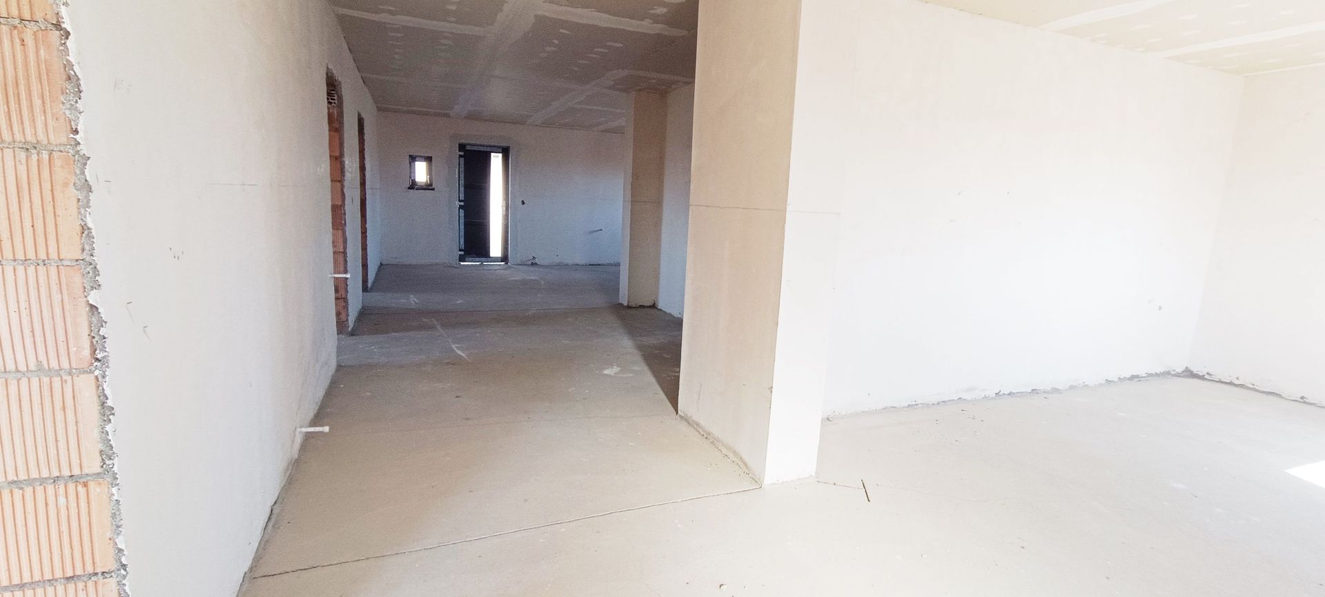 Casa din caramida in zona Izvor-168mp - Poză 14