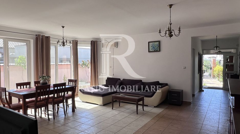 Casă 4 camere de închiriat | Saună | Piscina | Sântandrei | Bihor - Poză 2