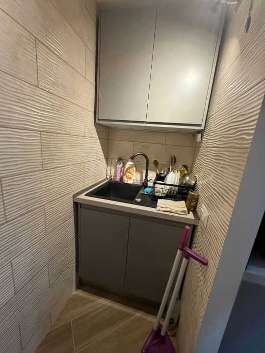 Apartament 3 camere, decomandat, ultracentral, mobilat si utilat - Poză 4