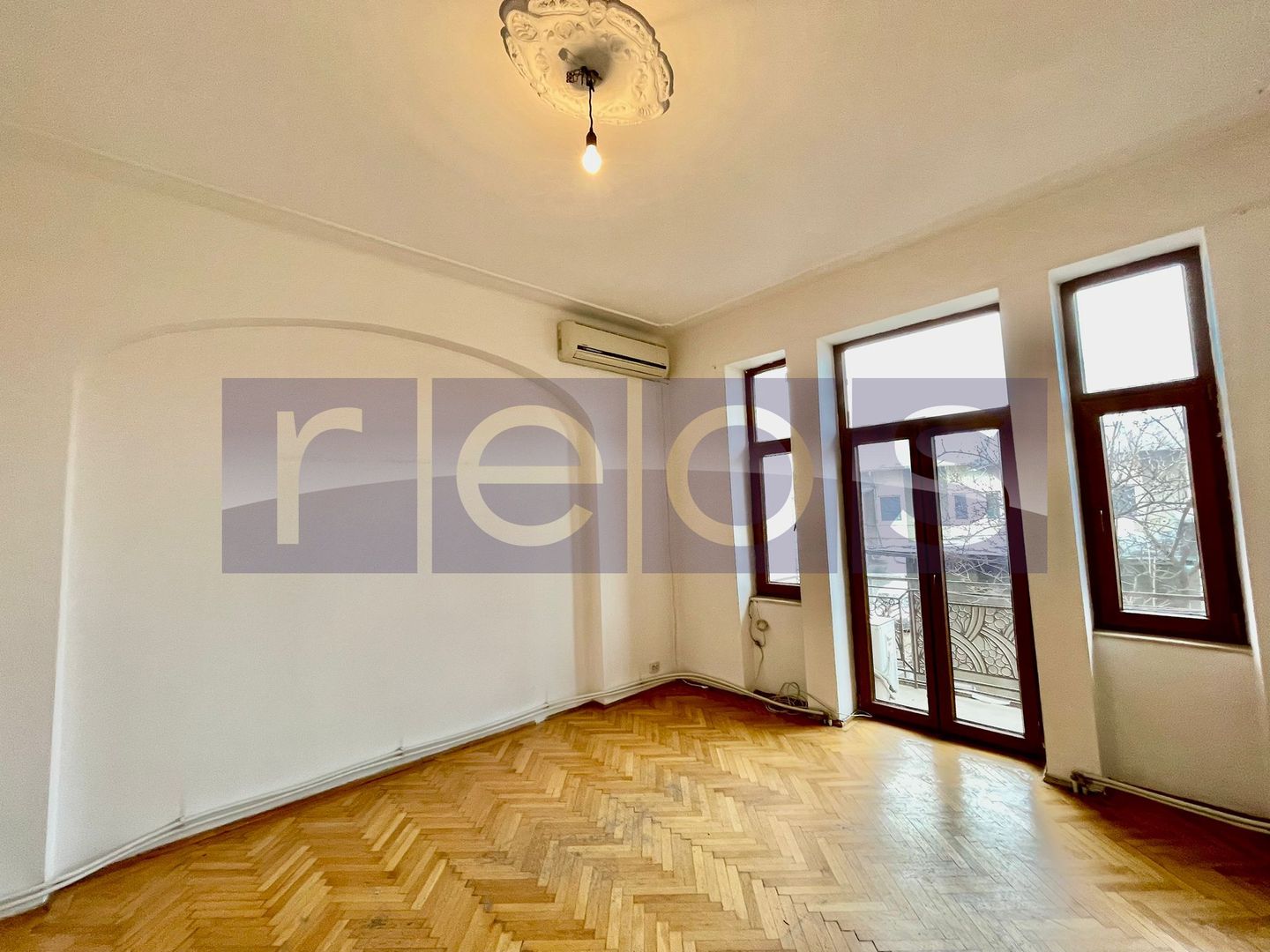 VANZARE APARTAMENT VILA 3 CAMERE 2 BAI CENTRALA PROPRIE CALEA CALARASI TRAIAN - Poză 4