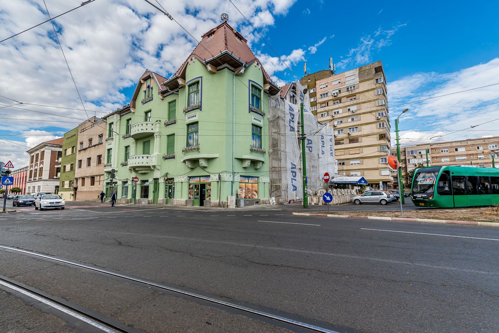 Spațiu comercial spre închiriere | Zona Boul Roșu – Palatul Steiner - Poză 6
