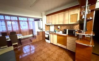 Apartament 2 camere | Etaj 3 cu lift | Zona Soarelui - Poză 8