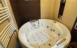 Vanzare apartament 3 camere, zona Ultimul Leu, 72 mp, 115.000 EURO - Poză 4