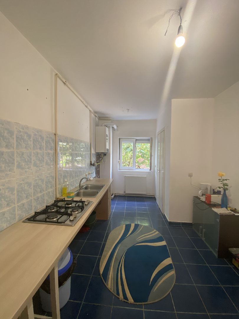 Casa de vânzare/închiriere zona Lunei - Poză 34