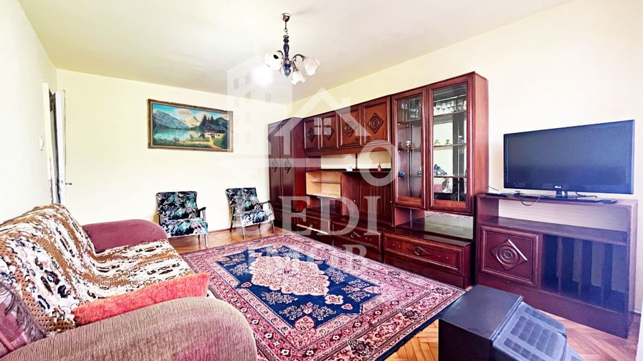 Apartament cu 3 camere de inchiriat, zona Rogerius, Oradea - Poză 1