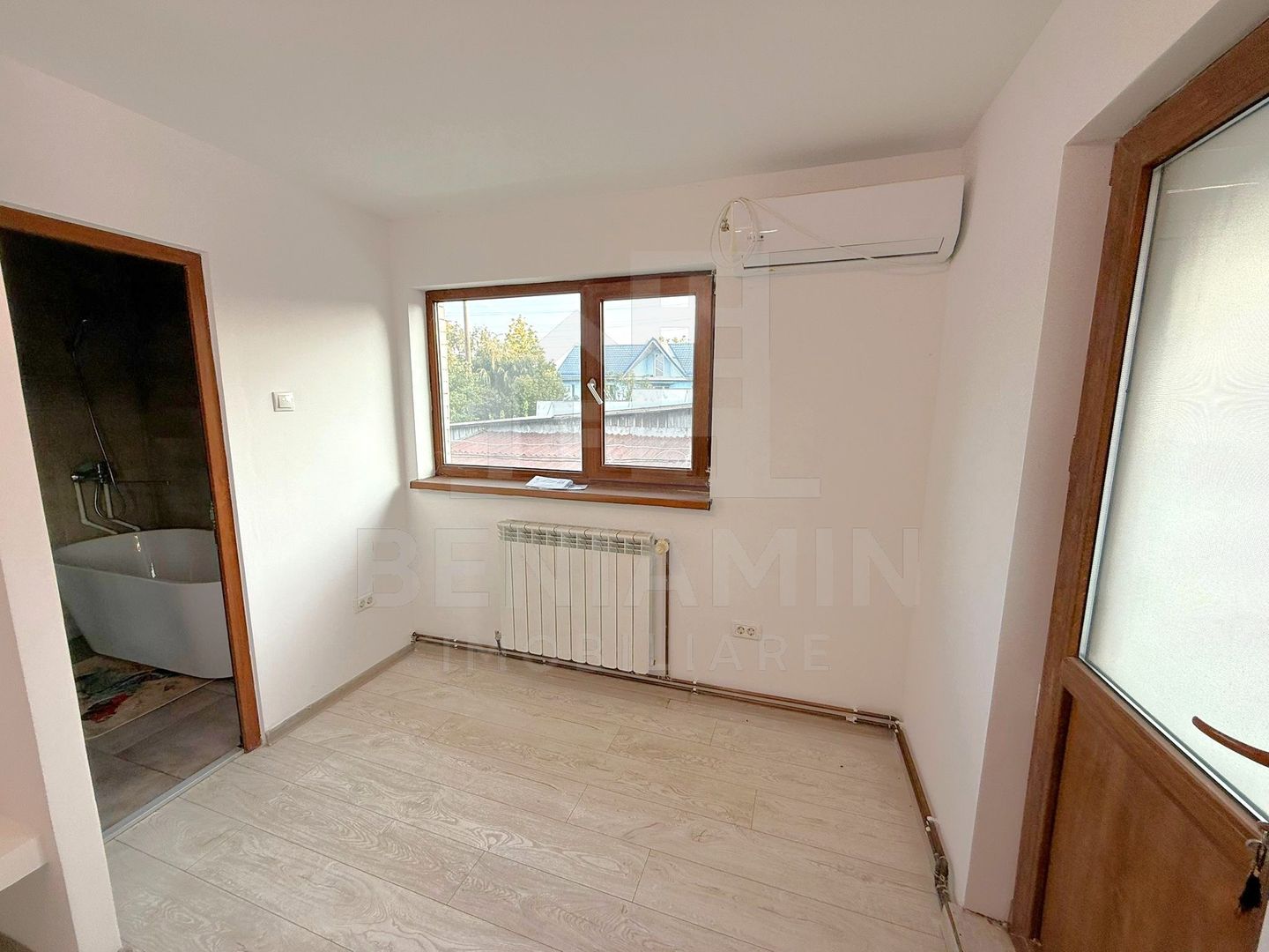 Casa Bariera Valcii pe Principala 90mp acces auto in curte -Renovata - Poză 8
