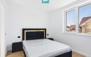 Casă / Vilă cu 4 camere de vânzare în Sanmartin - Poză 6