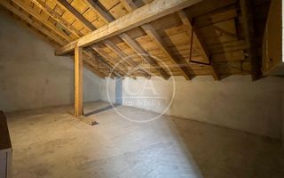 Casa de vânzare cu 8 camere de tip P+E+M in zona Rogerius, Oradea - Poză 25
