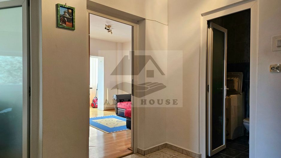 Apartament cu doua camere, zona Racadau 50 mp - Poză 3