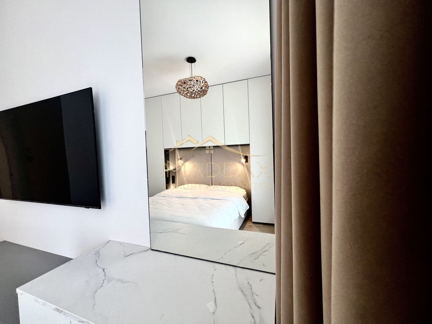 Apartament de Vanzare | 2 camere | Vedere spre lac - Poză 14