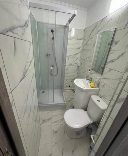 BRASADAS vinde garsoniera pe Ostrovului la etajul 4/4. - Poză 3