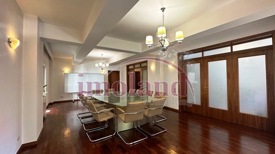 Inchiriere apartament - 4 camere - rezidential/birou - Primaverii - Poză 5