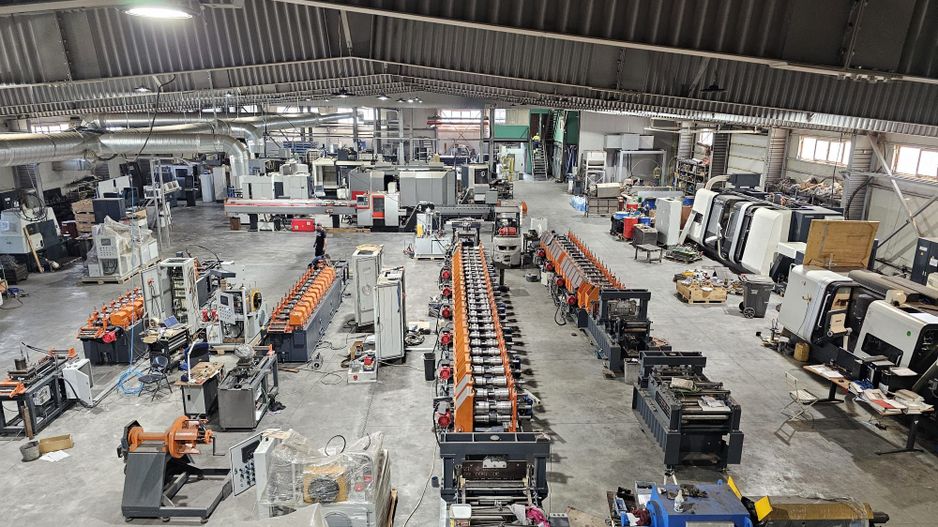 Hală industrială / Depozit în ZEL Chișinău de vânzare - Poză 1