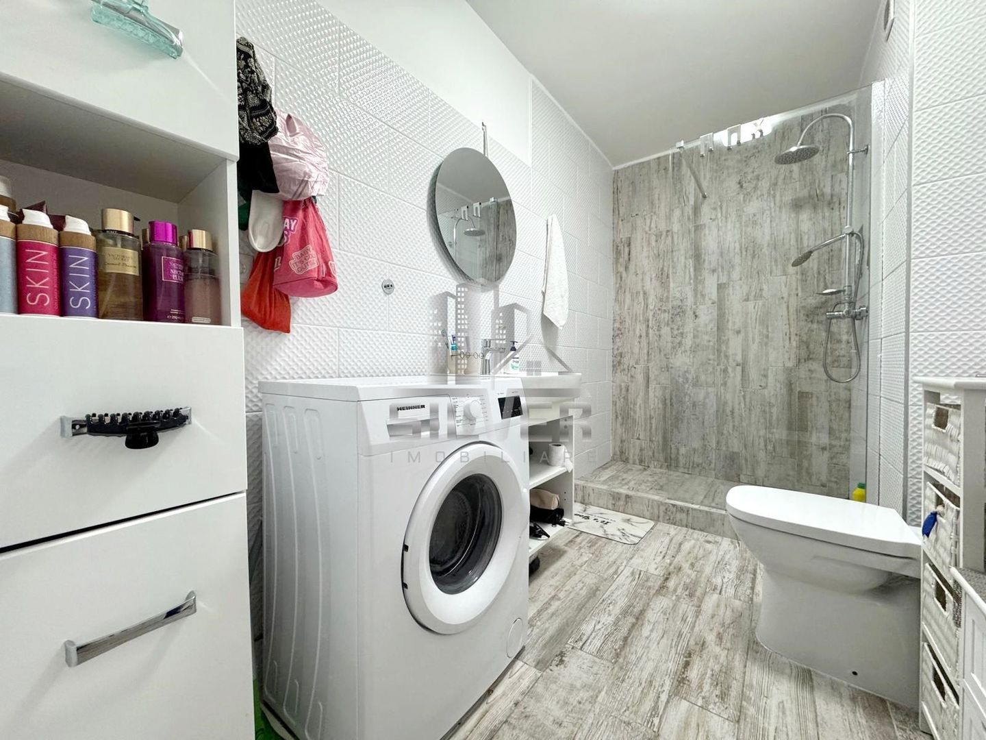 Apartament cu 2 camere+terasa de 23.6 mp/zona străzii Eroilor. - Poză 10