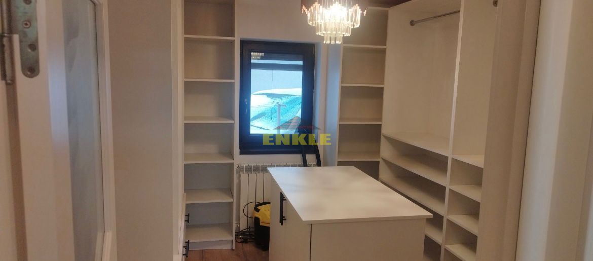 De inchiriat apartament cu 3 camere, zona Piata Mare - Poză 4