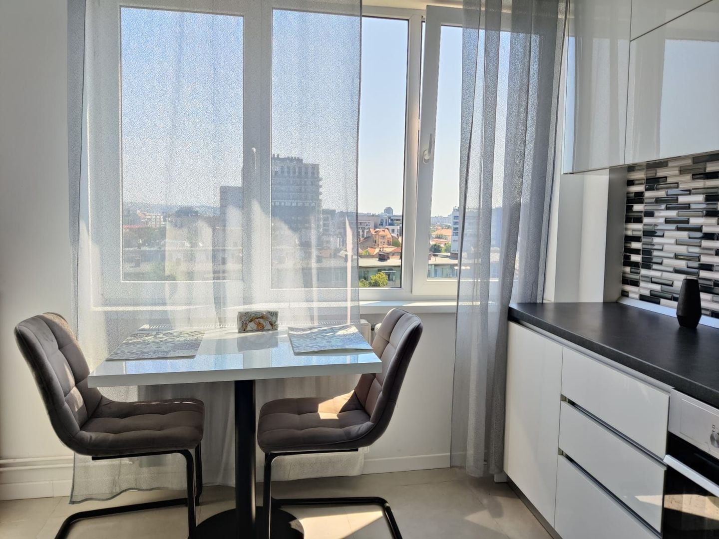 Apartament 3 CAM 75 MP, Ultracental, Piata Mihai Viteazu, parcare - Poză 11