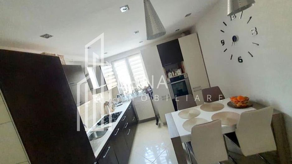Apartament 3 camere renovat | Str. Libertății | 65 mp | - Poză 3