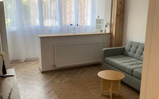 Circumvalatiunii | 2 Camere | Prima Inchiriere. - Poză 1