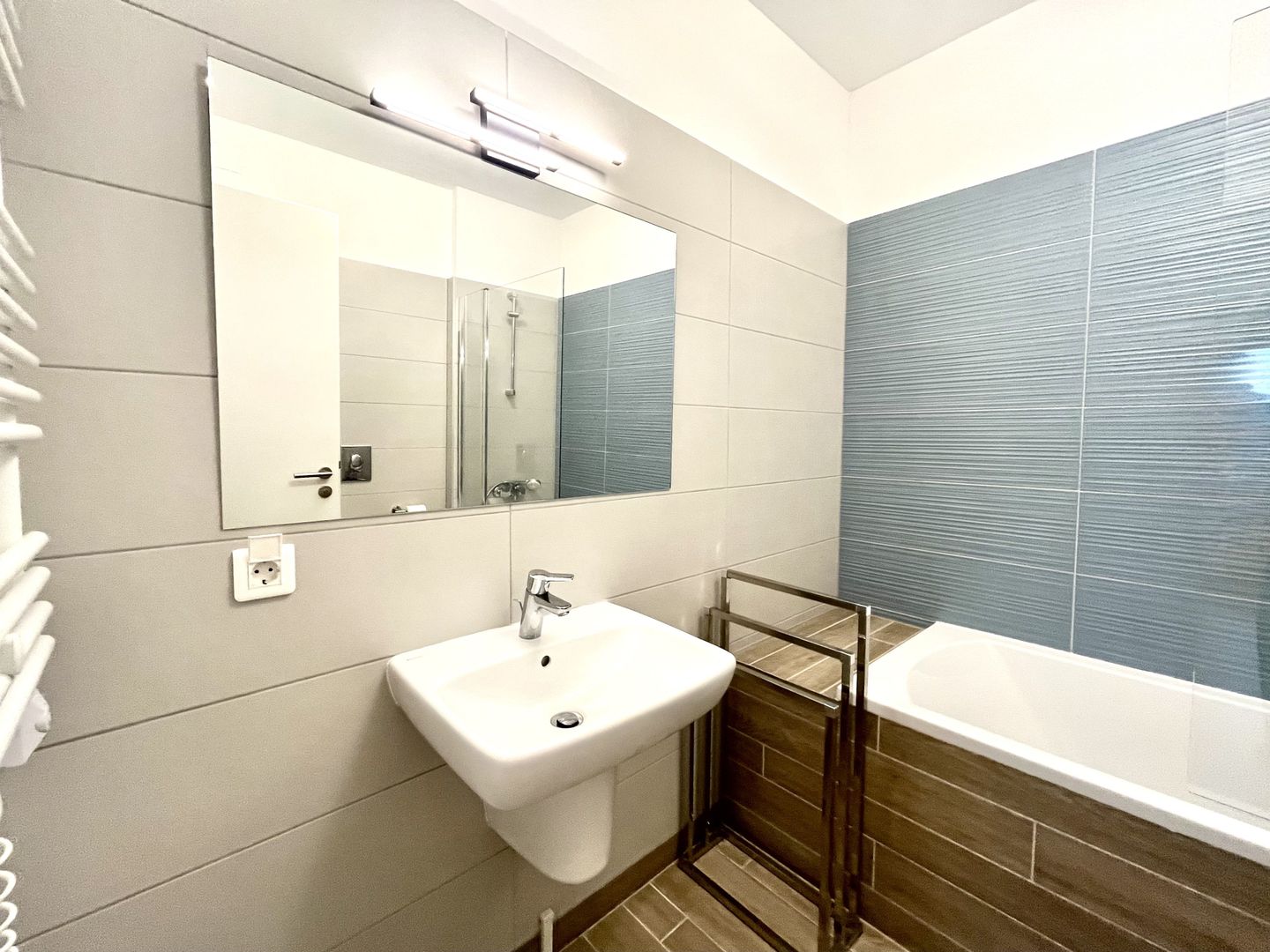 Apartment 2 camere, elegant si primitor, Complexul Studențesc - Fabrik - Poză 13