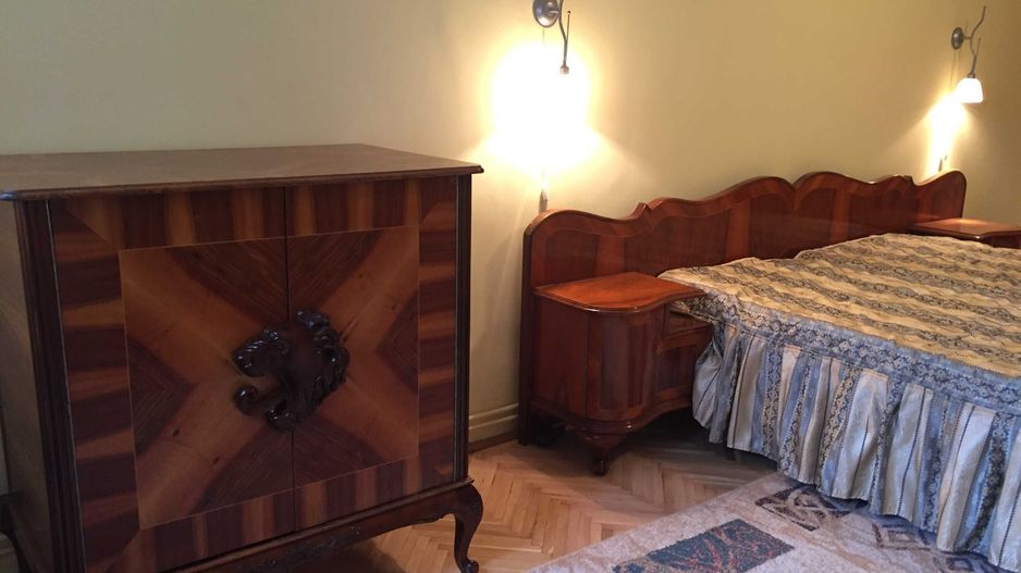 Apartament 4 camere in Cetate, de preferat pentru inchiriere pe termen lung - Poză 2