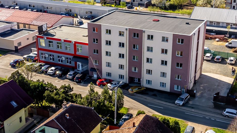 Profit garantat. Achiziționați un bloc de 63 garsoniere. - Poză 2