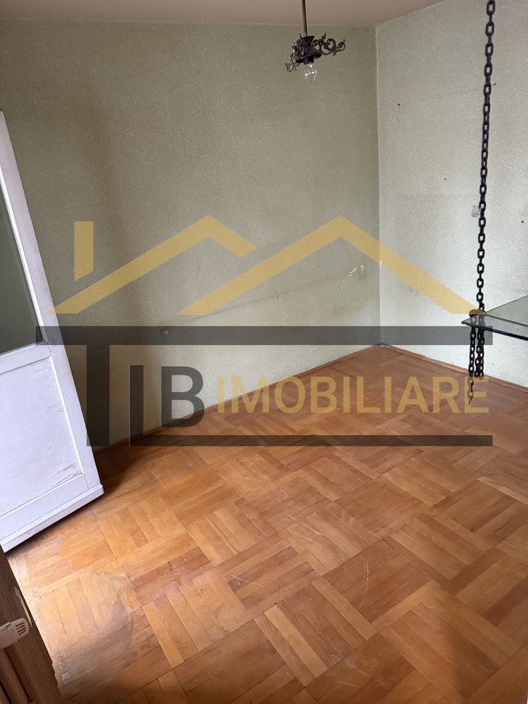 Apartament cu 2 camere, 39mp, Zona 7 noiembrie - Poză 3