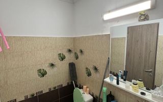 Apartament cu 2 camere la vanzare - Poză 3