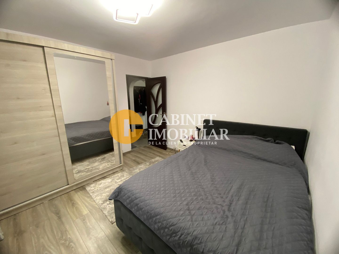 2 Camere Decomandat - Zimbru - Bloc 1982 - Poză 1