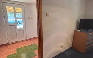Casă de vânzare aproape de Pitești – Argeșelu, Mărăcineni. - Poză 8
