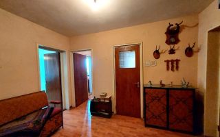 Apartament 3 camere decomandat 80mp Deva – str. Titu Maiorescu, parter - Poză 1