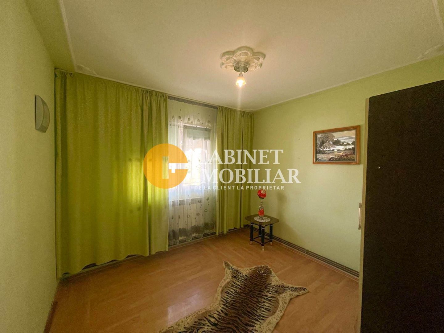 Apartament 3 camere decomandat zona Galata - Poză 2